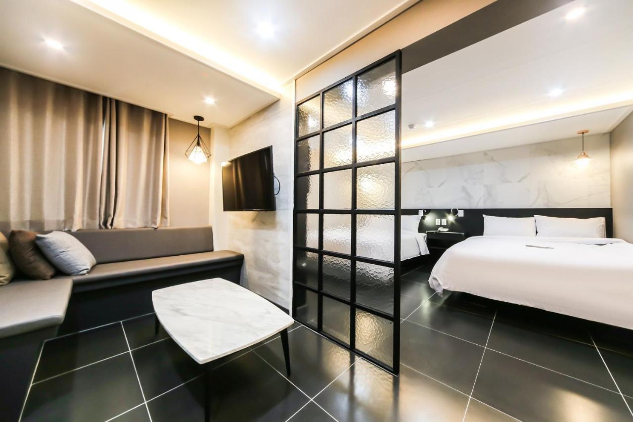 Hotel On Changwon Ngoại thất bức ảnh